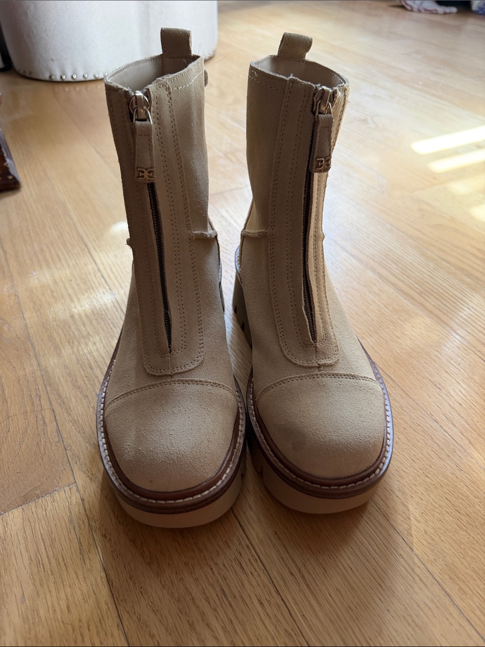 Sam Edelman Beige zip up Platform Ankle Boots